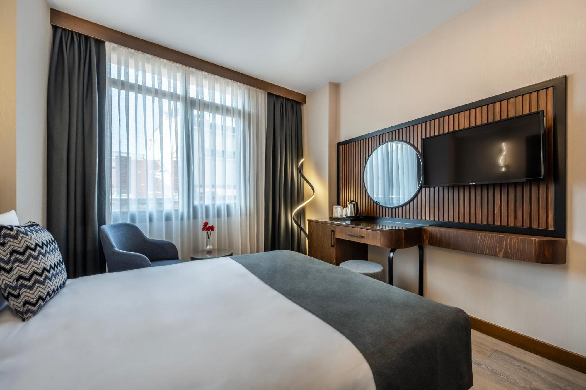 Hotel Bristol Istanbulská provincie Exteriér fotografie