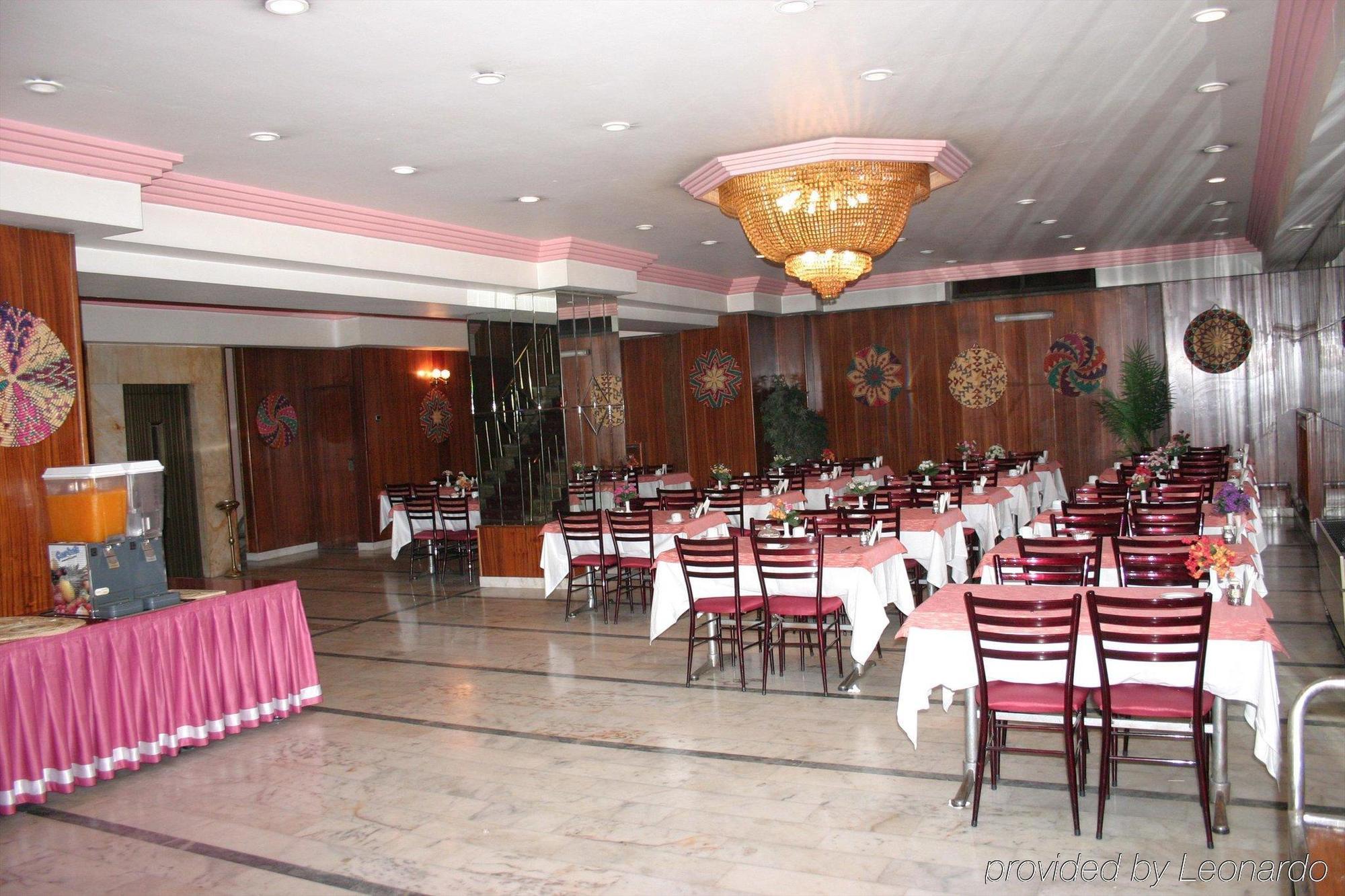 Hotel Bristol Istanbulská provincie Exteriér fotografie